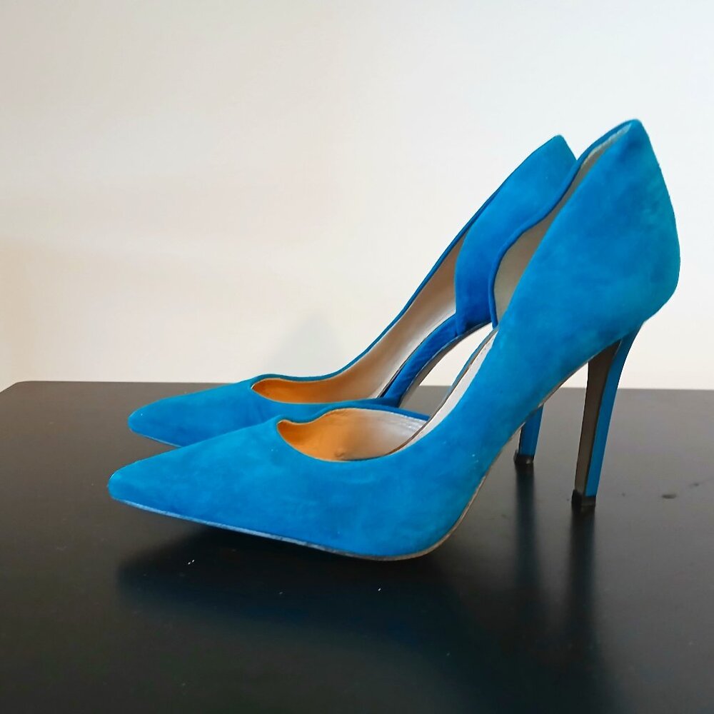 Blue Suede Pumps